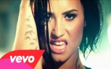 Demi Lovato – Confident (Official Video)