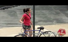 Bisiklet Park Şakası [Kamera Şakası]